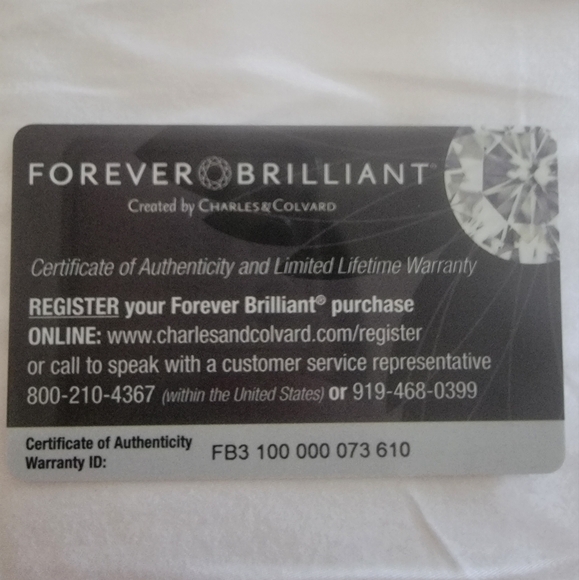 Round brilliant moissanite 4 carats - Picture 3 of 3